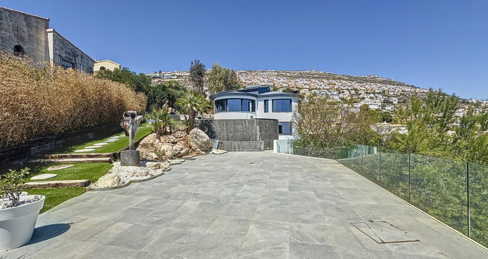 Villa med havutsikt i Moraira-området