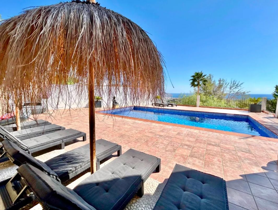 Villa avec vue panoramique sur la mer à Benimeit.