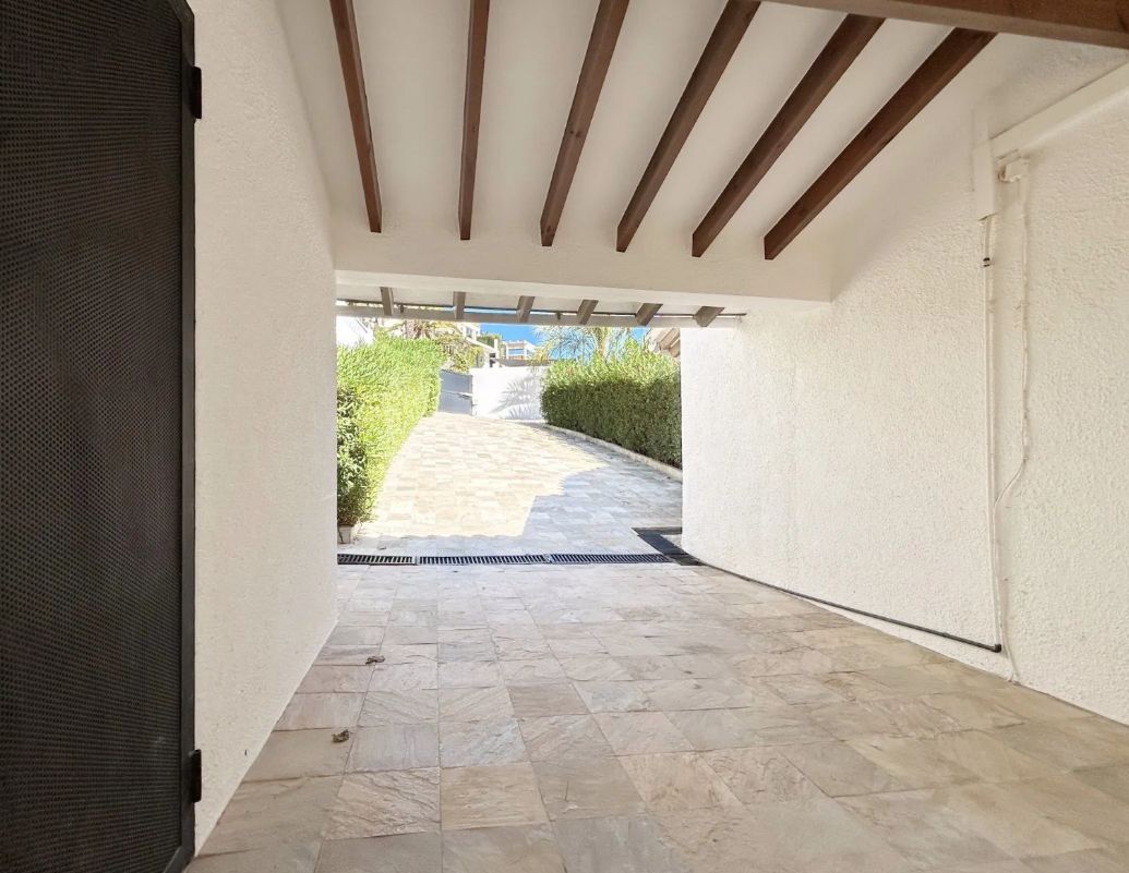 Villa avec vue panoramique sur la mer à Benimeit.