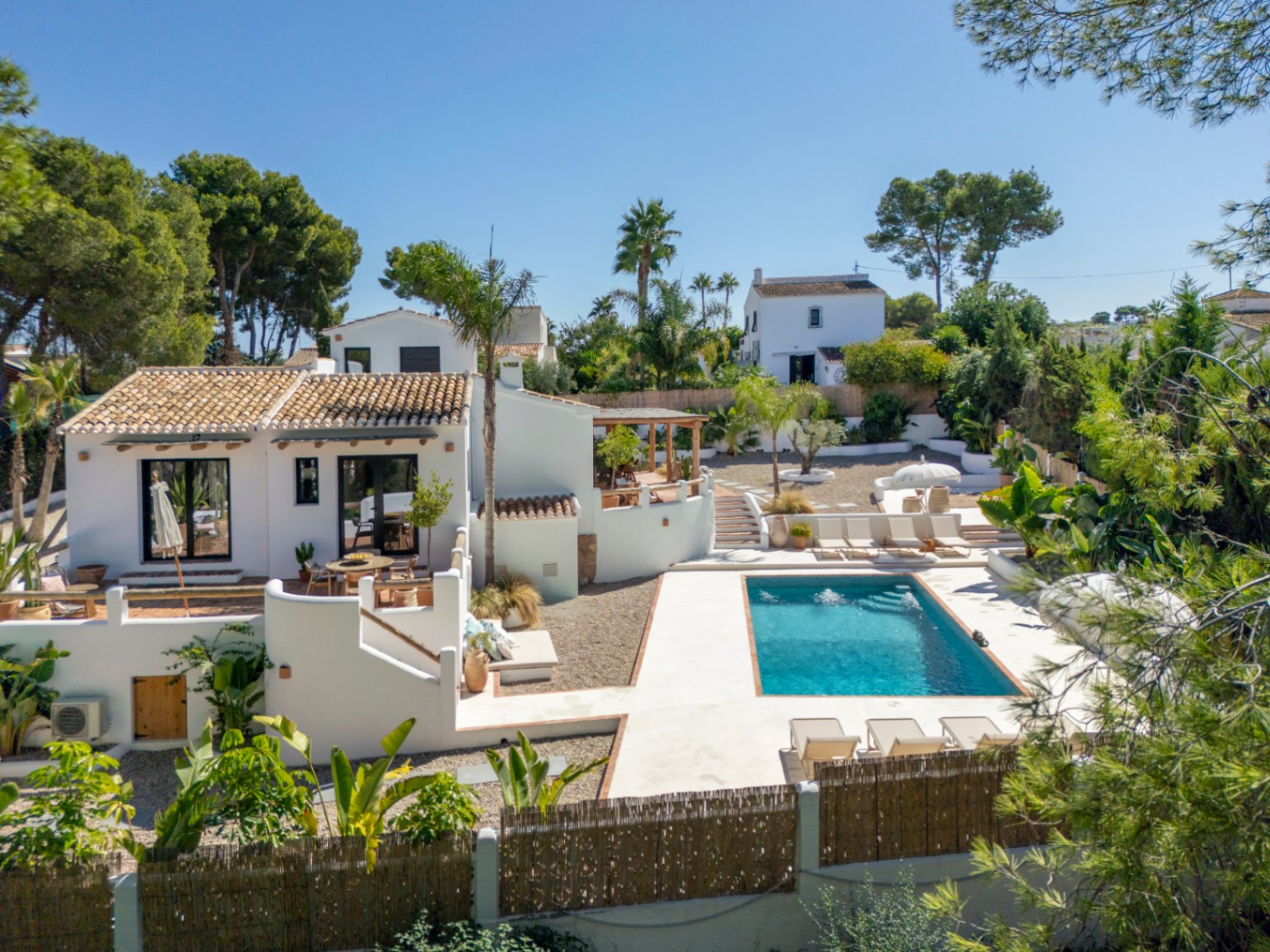 Chalet à vendre de 5 chambres avec piscine à Jávea