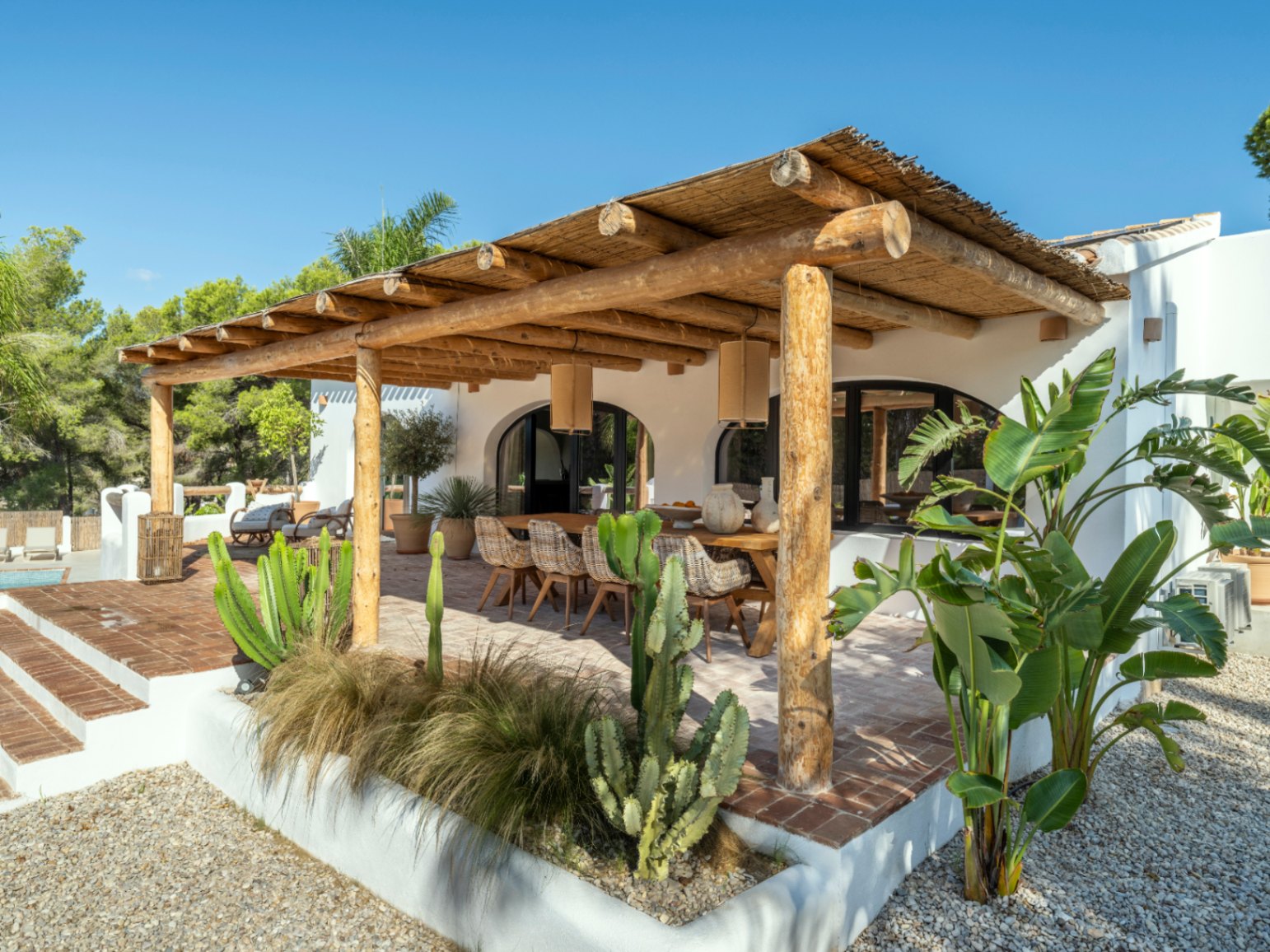 Chalet à vendre de 5 chambres avec piscine à Jávea