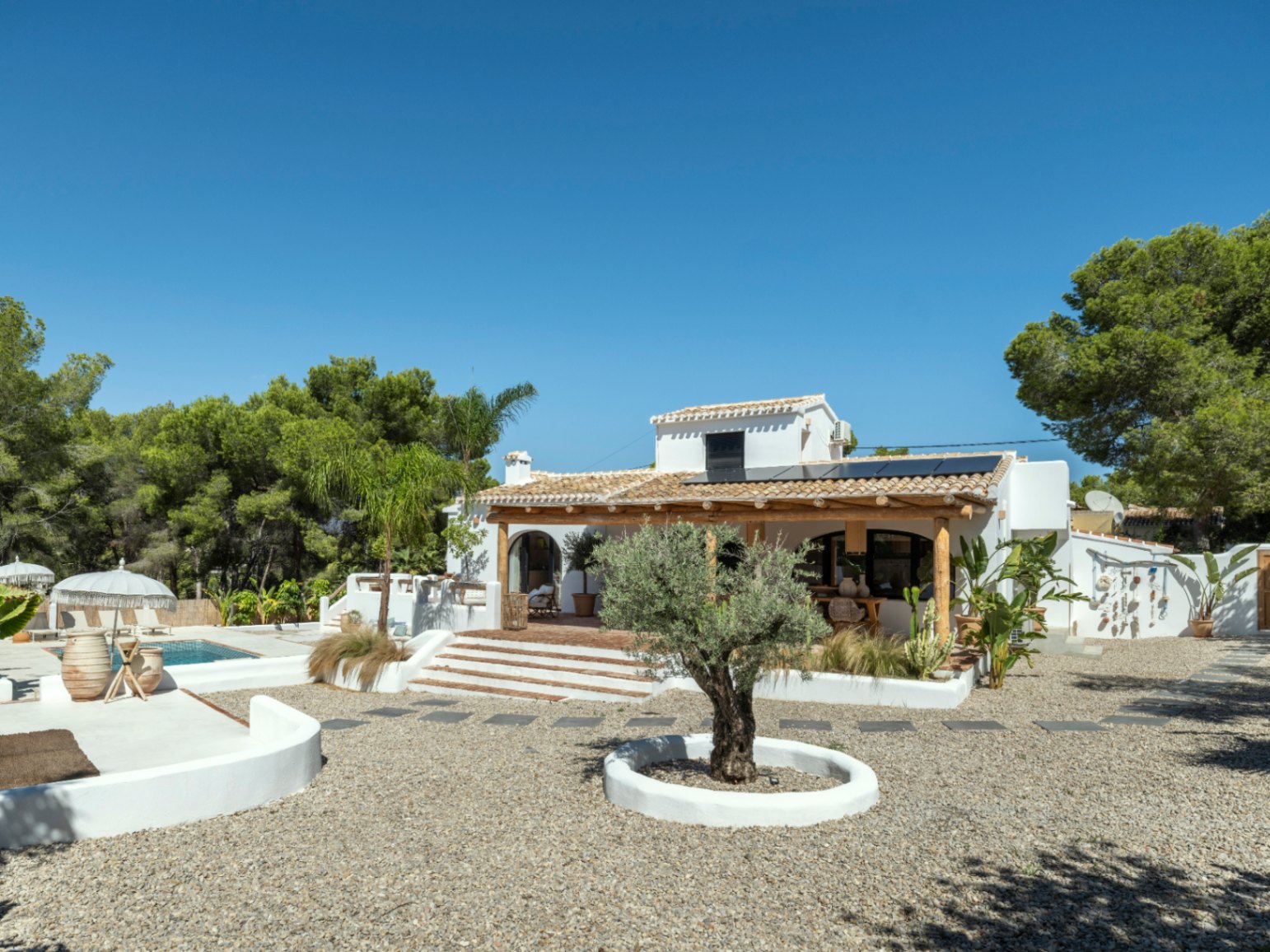 Chalet à vendre de 5 chambres avec piscine à Jávea