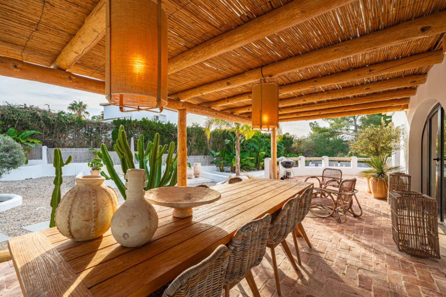 Chalet à vendre de 5 chambres avec piscine à Jávea