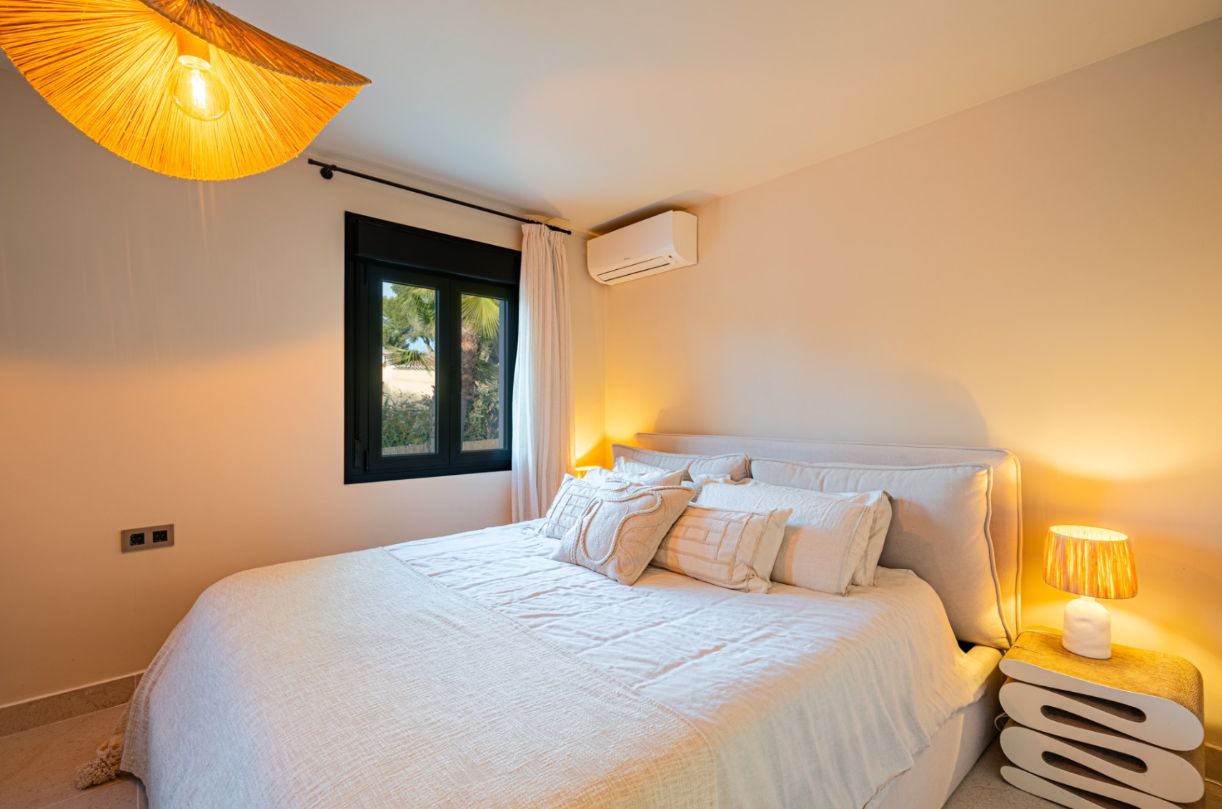 Chalet à vendre de 5 chambres avec piscine à Jávea
