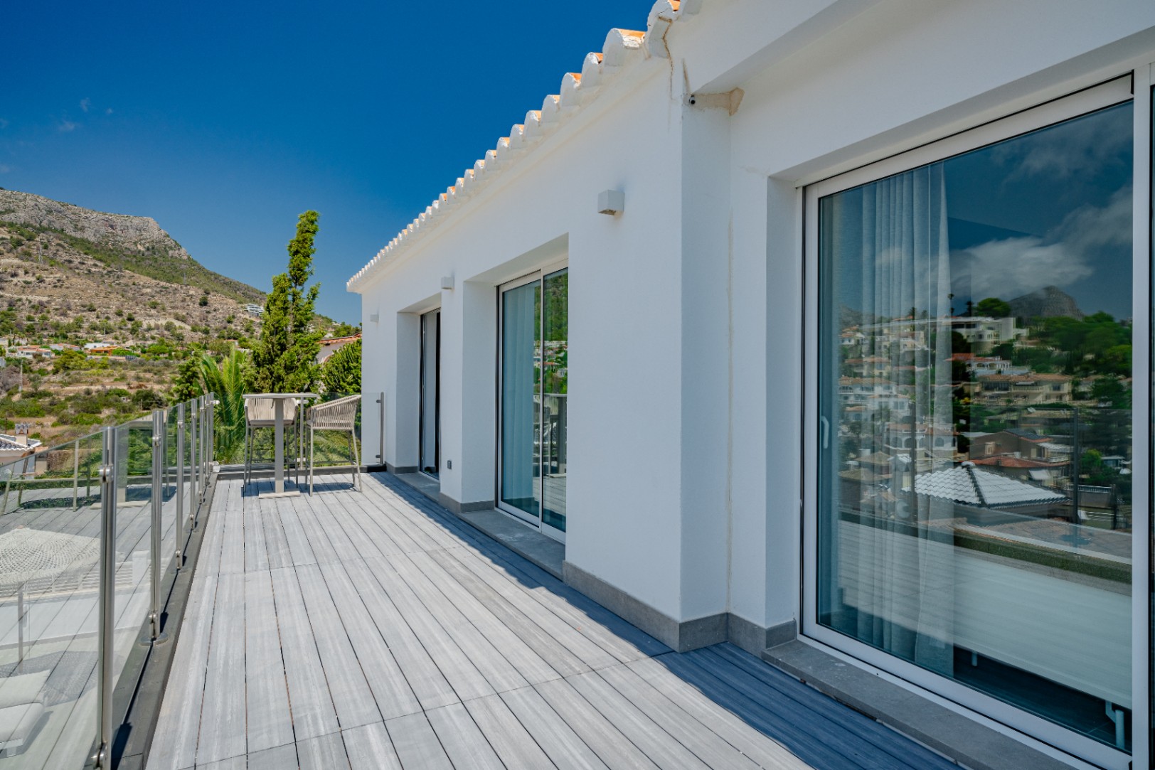 VILLA MODERNE AVEC VUE SUR LA MER À CALPE