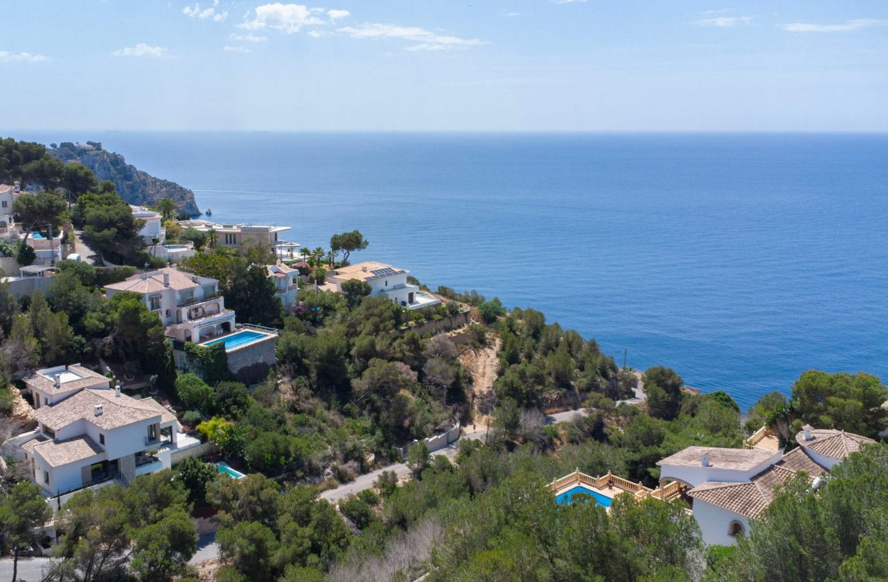 Terrain avec vue sur la mer à Jávea