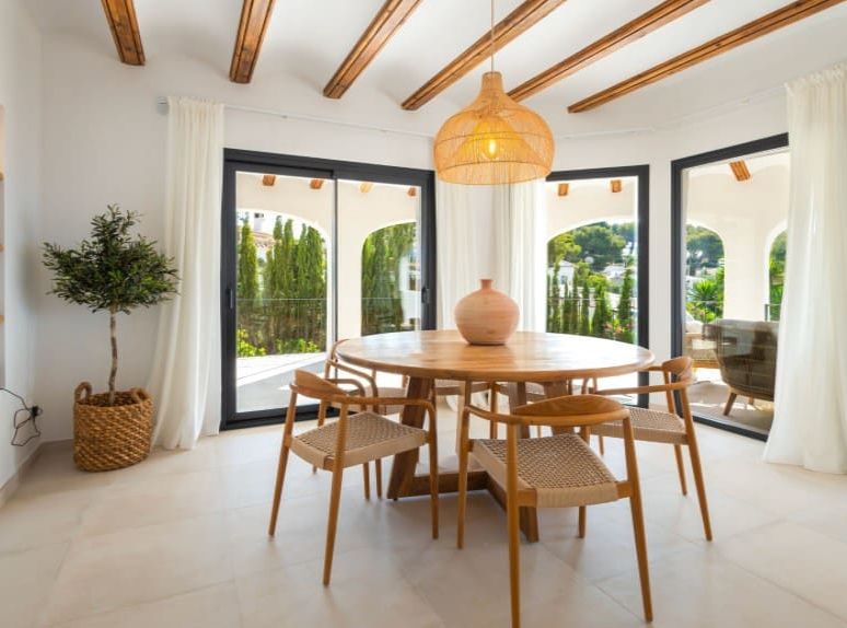 Lyxvilla med havsutsikt i Granadella, Jávea