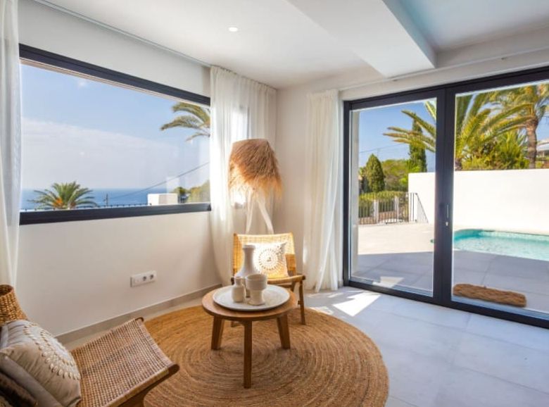 Lyxvilla med havsutsikt i Granadella, Jávea