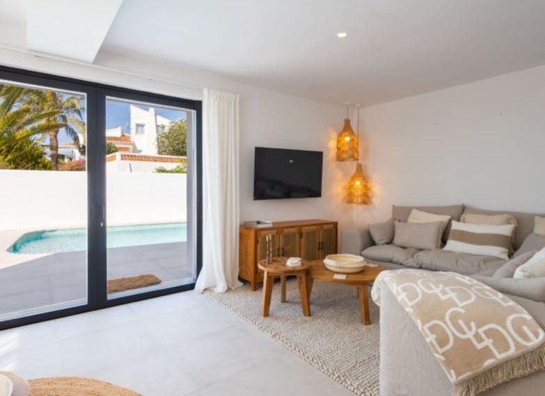 Lyxvilla med havsutsikt i Granadella, Jávea
