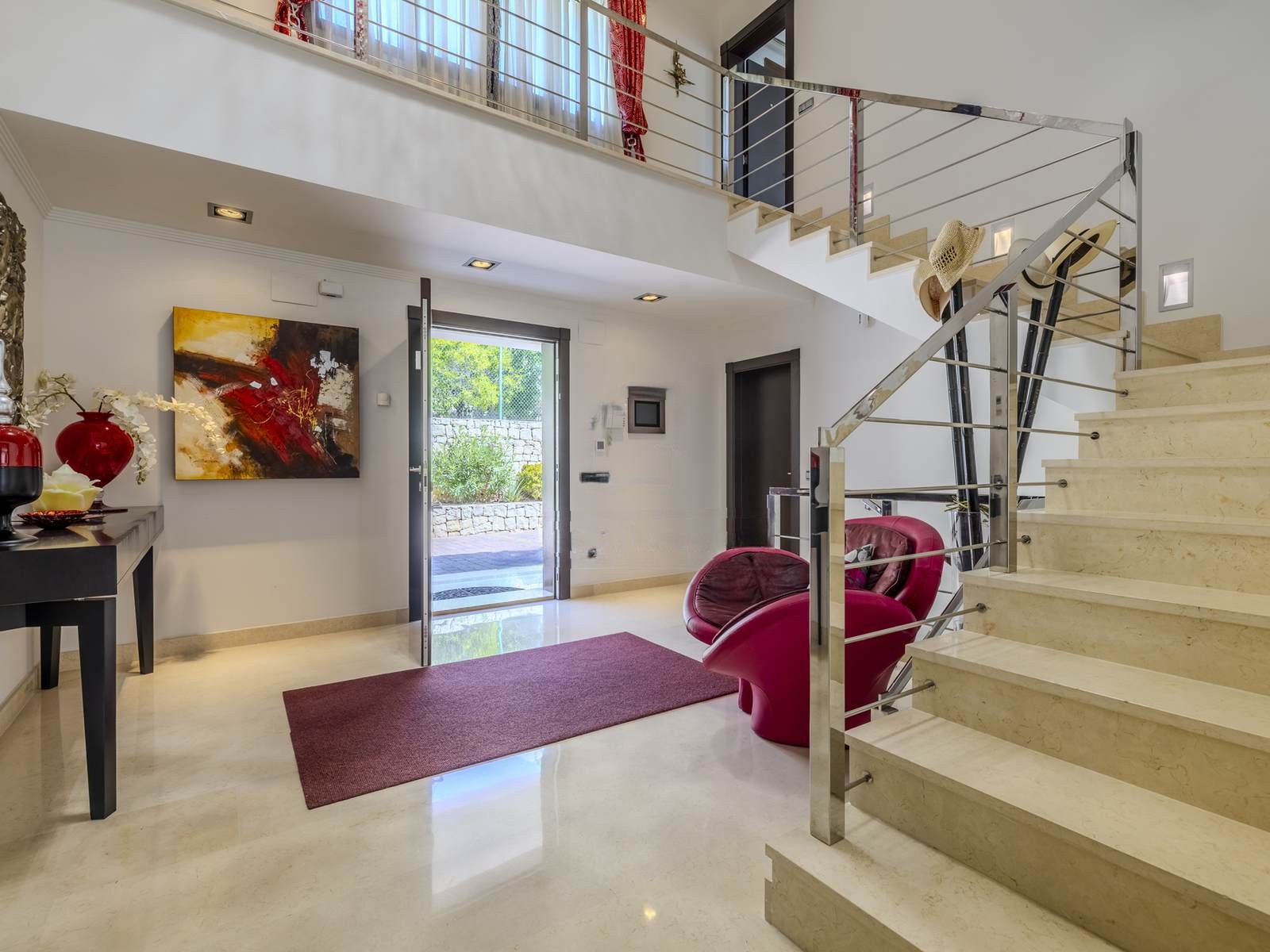 Villa de luxe avec domotique, piscine chauffée et vue sur le Montgó à Jávea