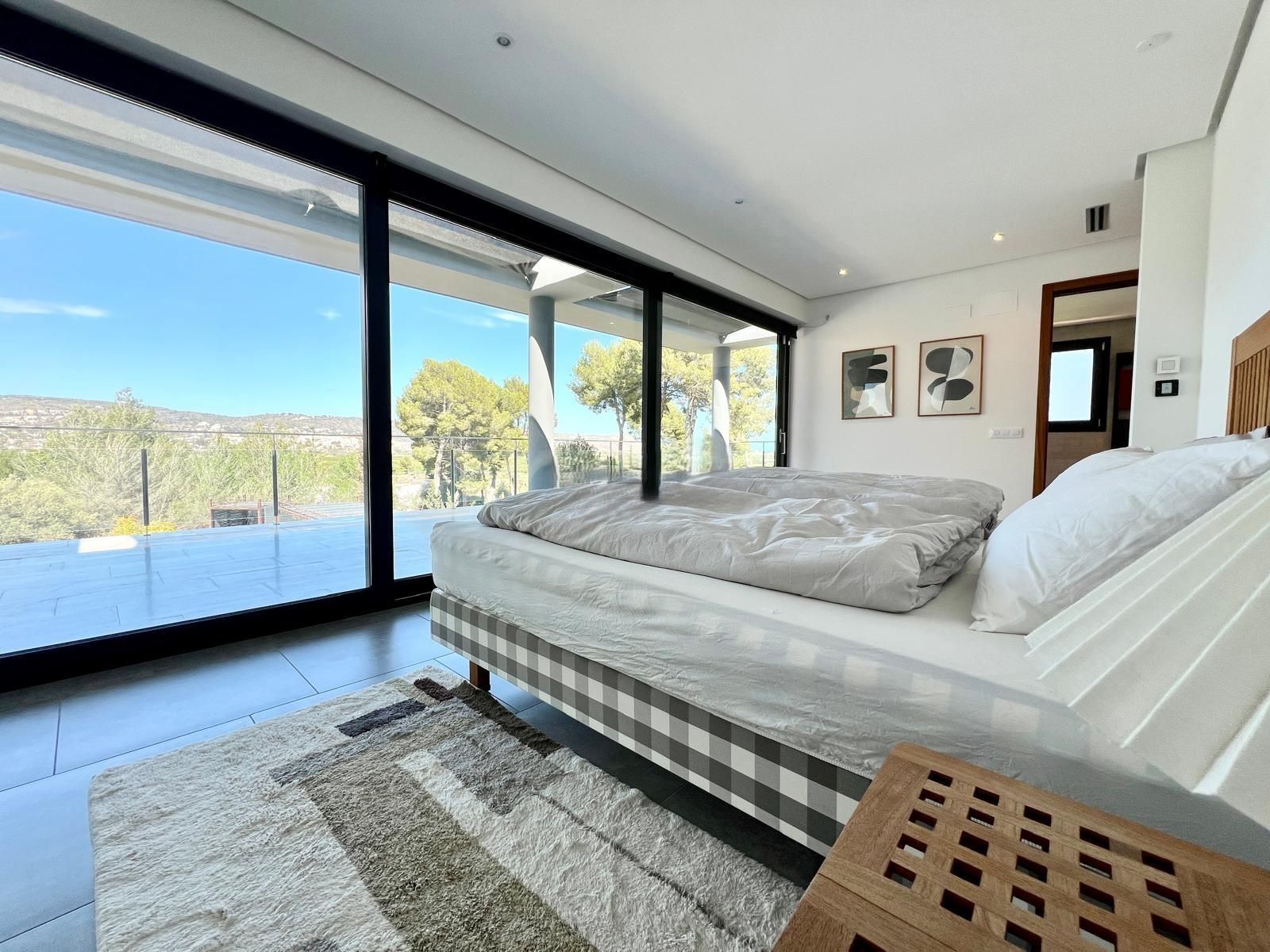 Villa de luxe contemporaine avec vue panoramique sur la mer à Jávea