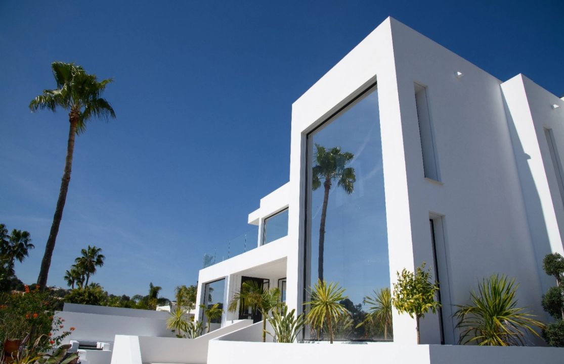 Villa neuve avec vue sur la mer et piscine avec jacuzzi à Moraira