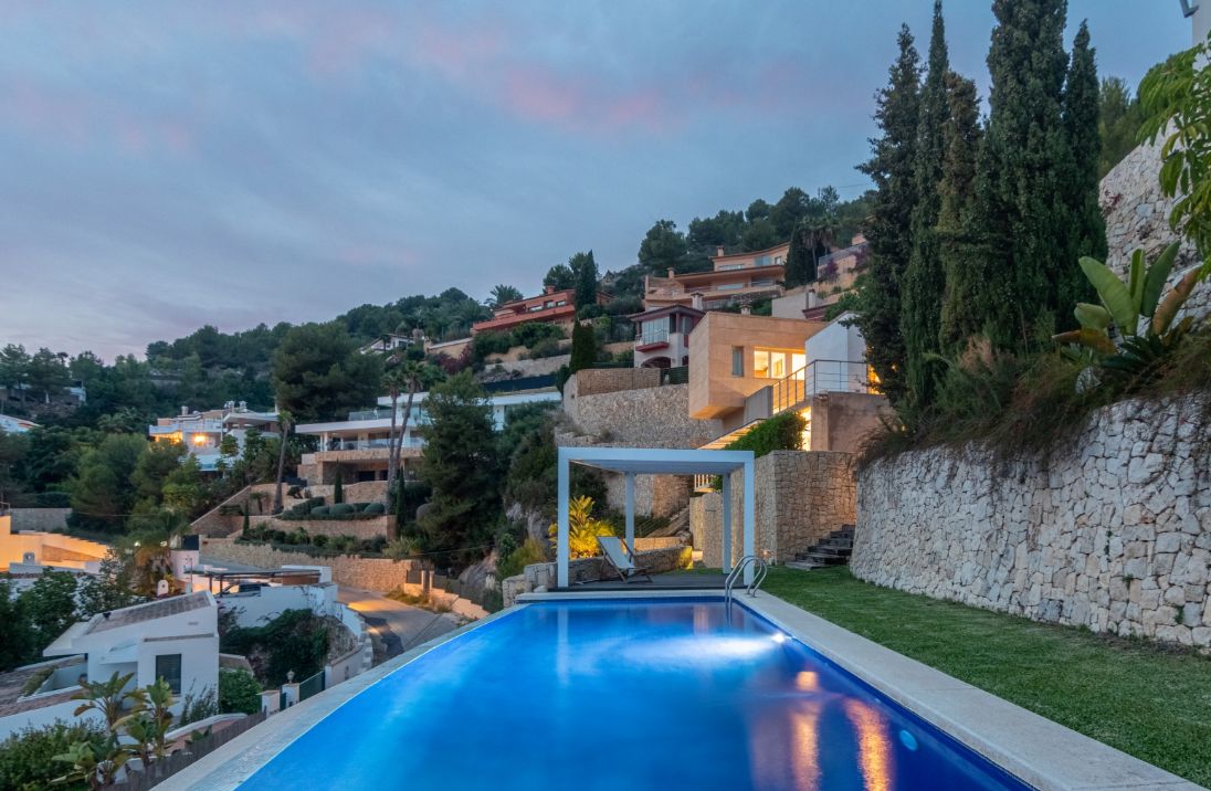 Villa design à La Corona, Jávea, avec vue sur la mer