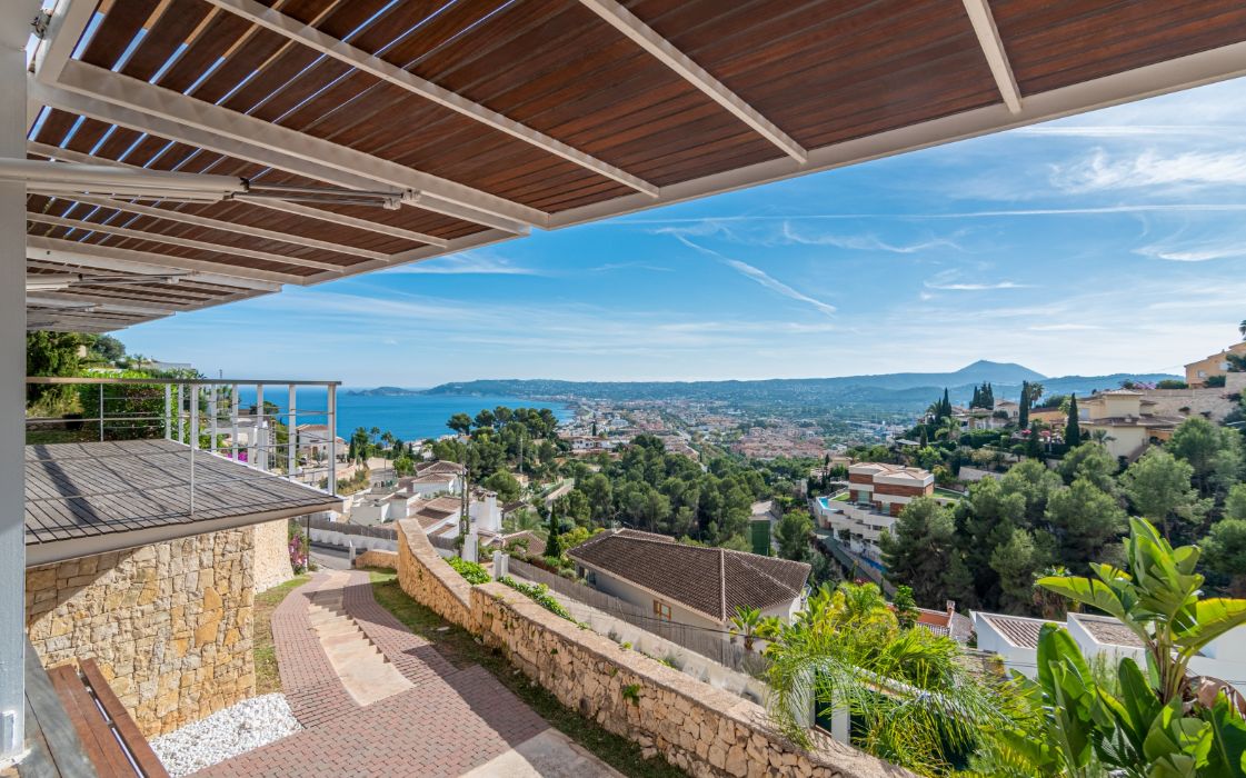 Villa design à La Corona, Jávea, avec vue sur la mer