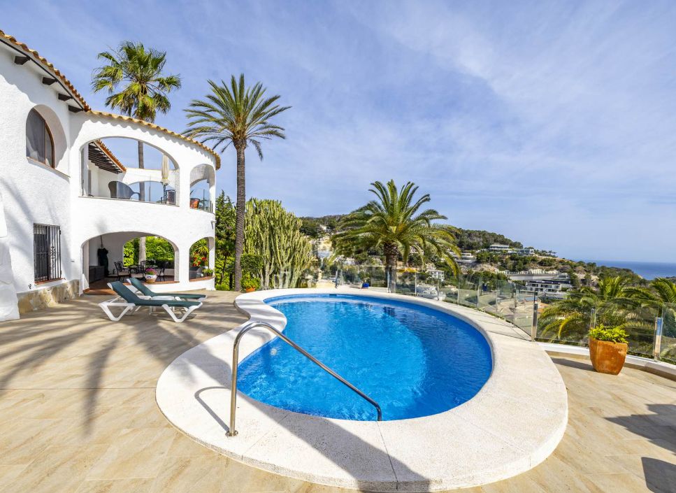 Villa méditerranéenne avec vue sur la mer à quelques pas de La Barraca, Jávea