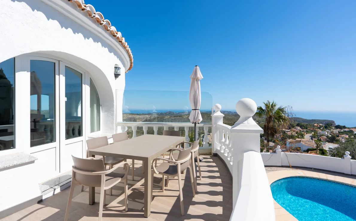 CP1245 - Villa traditionnelle avec vue panoramique sur la mer et piscine chauffée à Cumbre del Sol, Benitachell