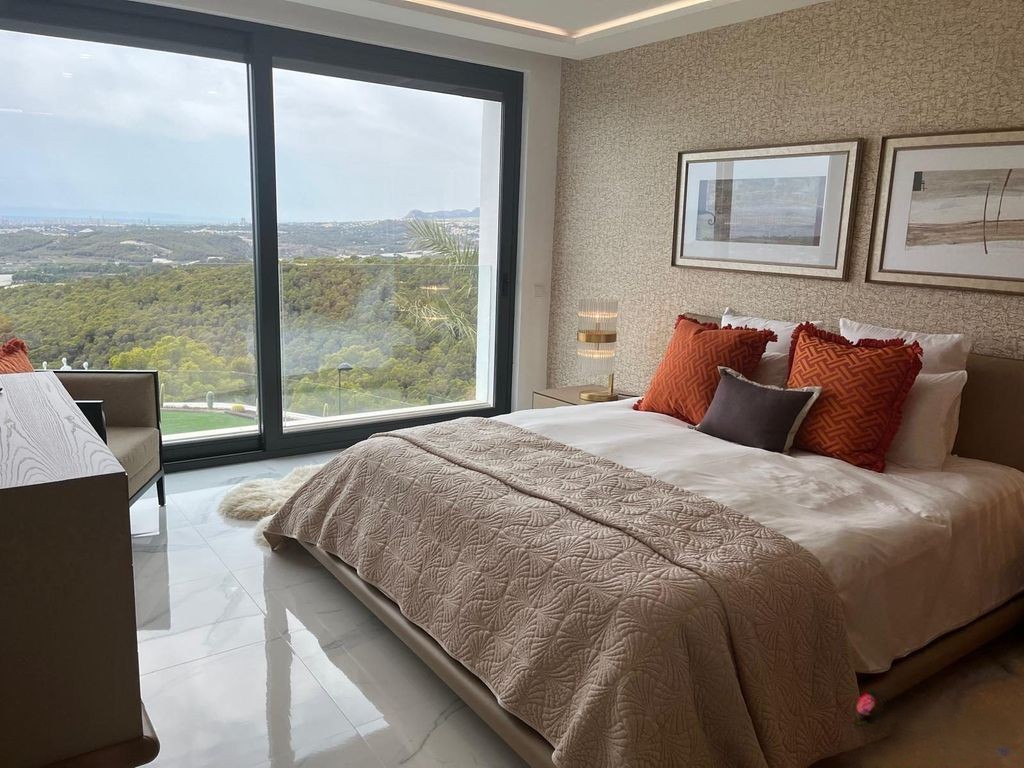 Exclusiva villa de lujo en Sierra Altea con vistas panorámicas al mar y piscina infinita