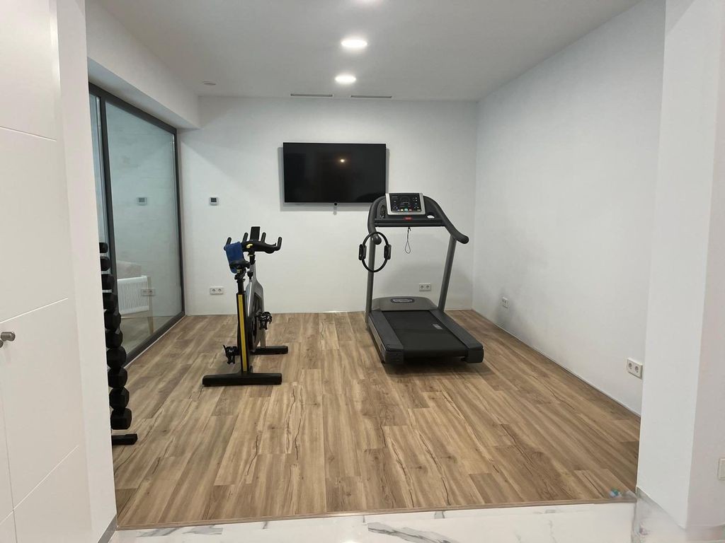 Exclusiva villa de lujo en Sierra Altea con vistas panorámicas al mar y piscina infinita