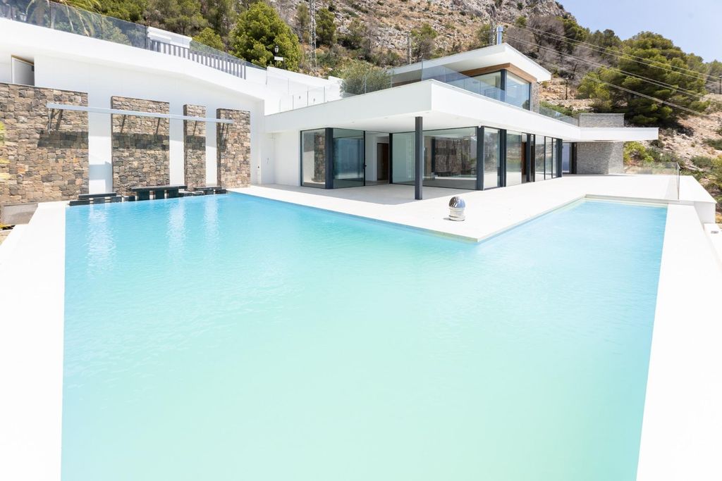 Luxury villa in Altea Hills with sea views, pool, and wellness area.