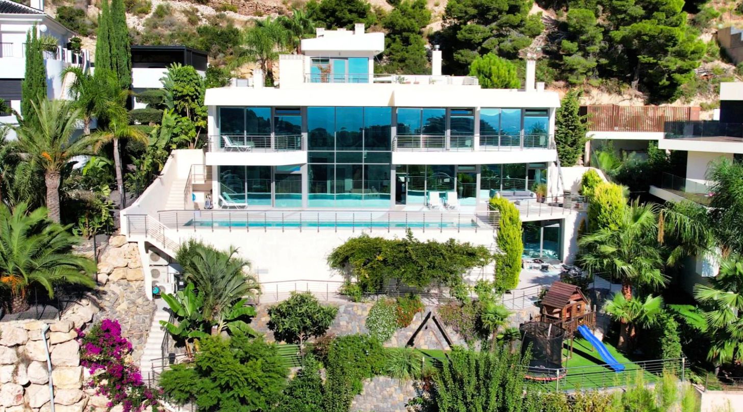 CP1254 - Villa de luxe avec vue panoramique sur la mer à Altea Hills