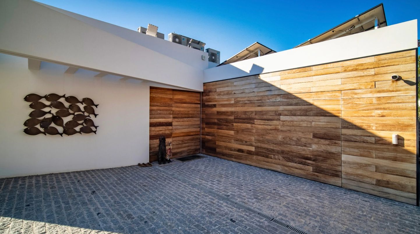 Luxury contemporary villa with panoramic sea views in Altea Sierra