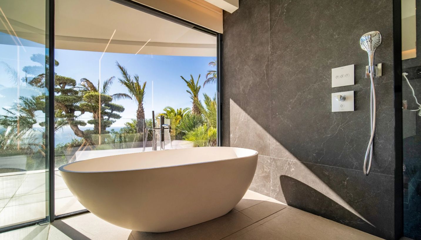 Luxury contemporary villa with panoramic sea views in Altea Sierra