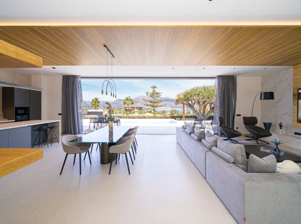 Villa de lujo de obra nueva en El Albir con vistas panorámicas al mar