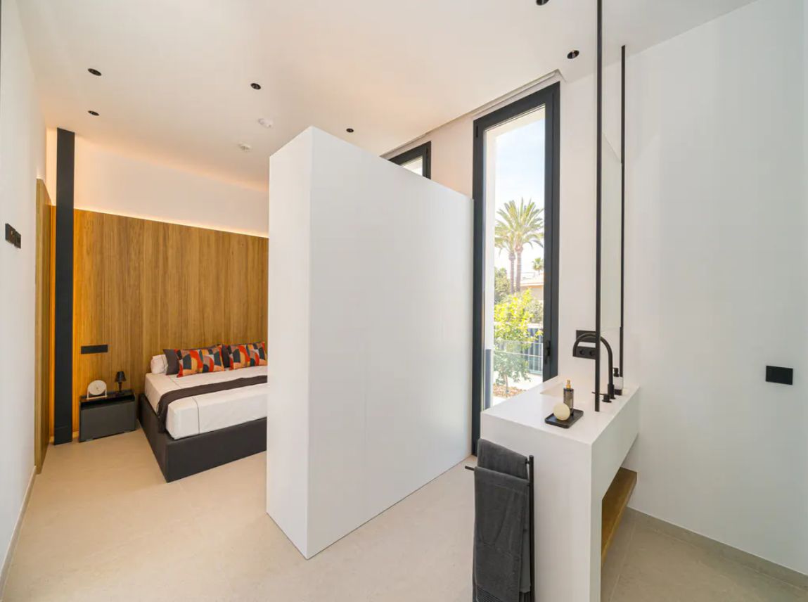 Villa de lujo de obra nueva en El Albir con vistas panorámicas al mar