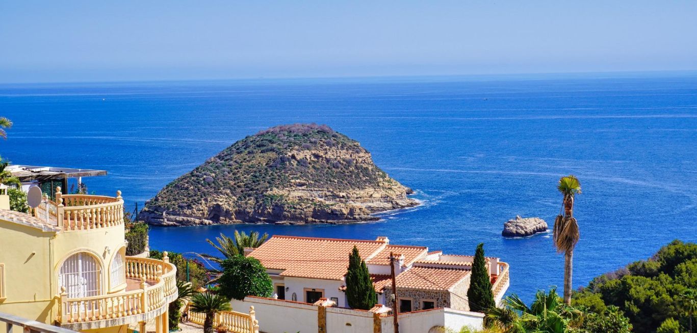 Lyxvilla vid Isla del Portichol med spektakulär havsutsikt i Jávea