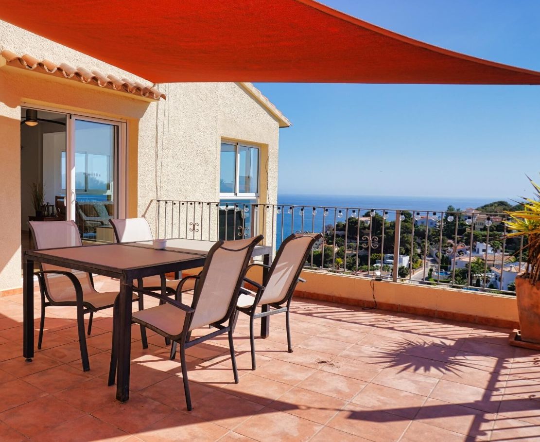 Lyxvilla vid Isla del Portichol med spektakulär havsutsikt i Jávea