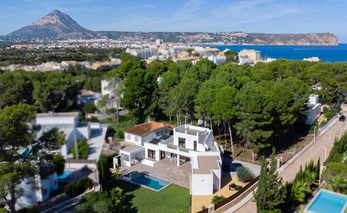 CP1261 - Villa moderne neuve près de Cala Blanca à Jávea