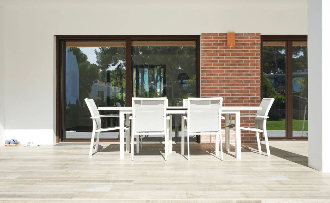 Villa moderna de nueva construcción junto a Cala Blanca en Jávea