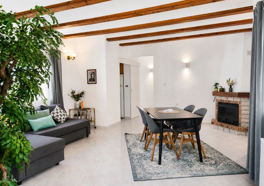 Mediterrane villa met uitzicht op zee en het kasteel van Dénia in El Montgó
