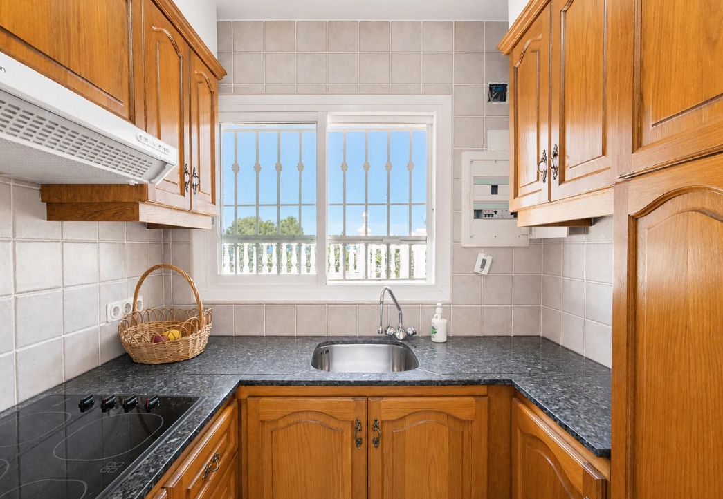 Mediterrane villa met uitzicht op zee en het kasteel van Dénia in El Montgó