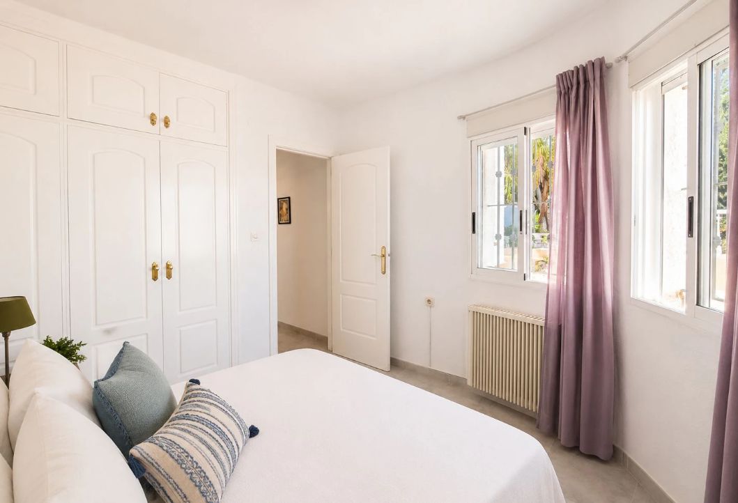Mediterrane villa met uitzicht op zee en het kasteel van Dénia in El Montgó