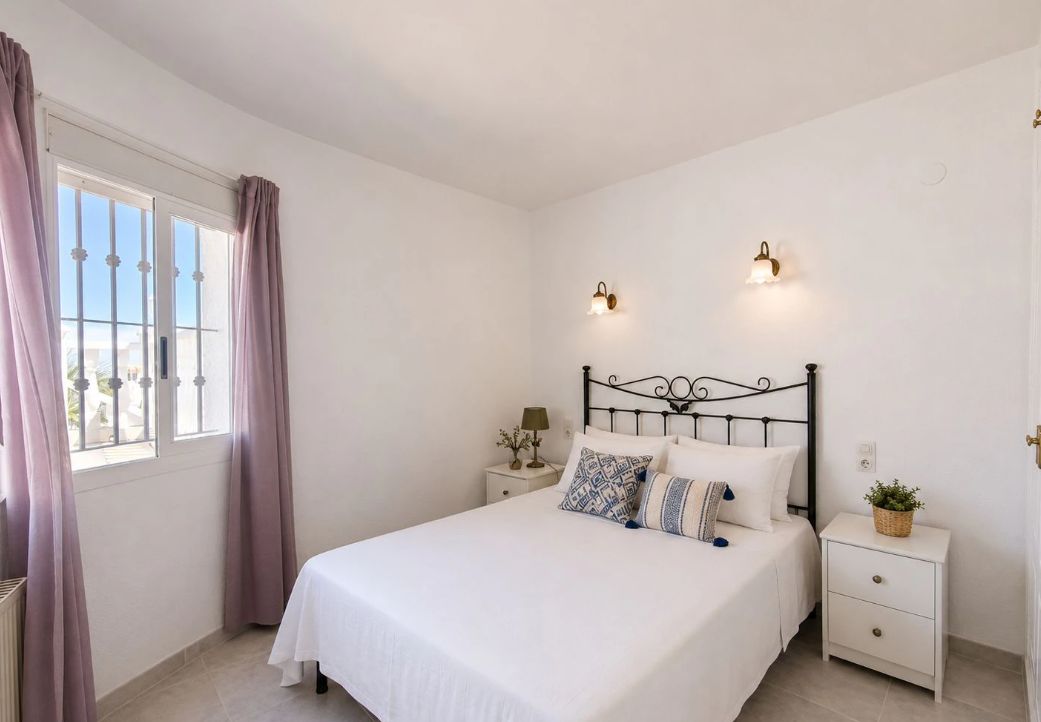 Mediterrane villa met uitzicht op zee en het kasteel van Dénia in El Montgó