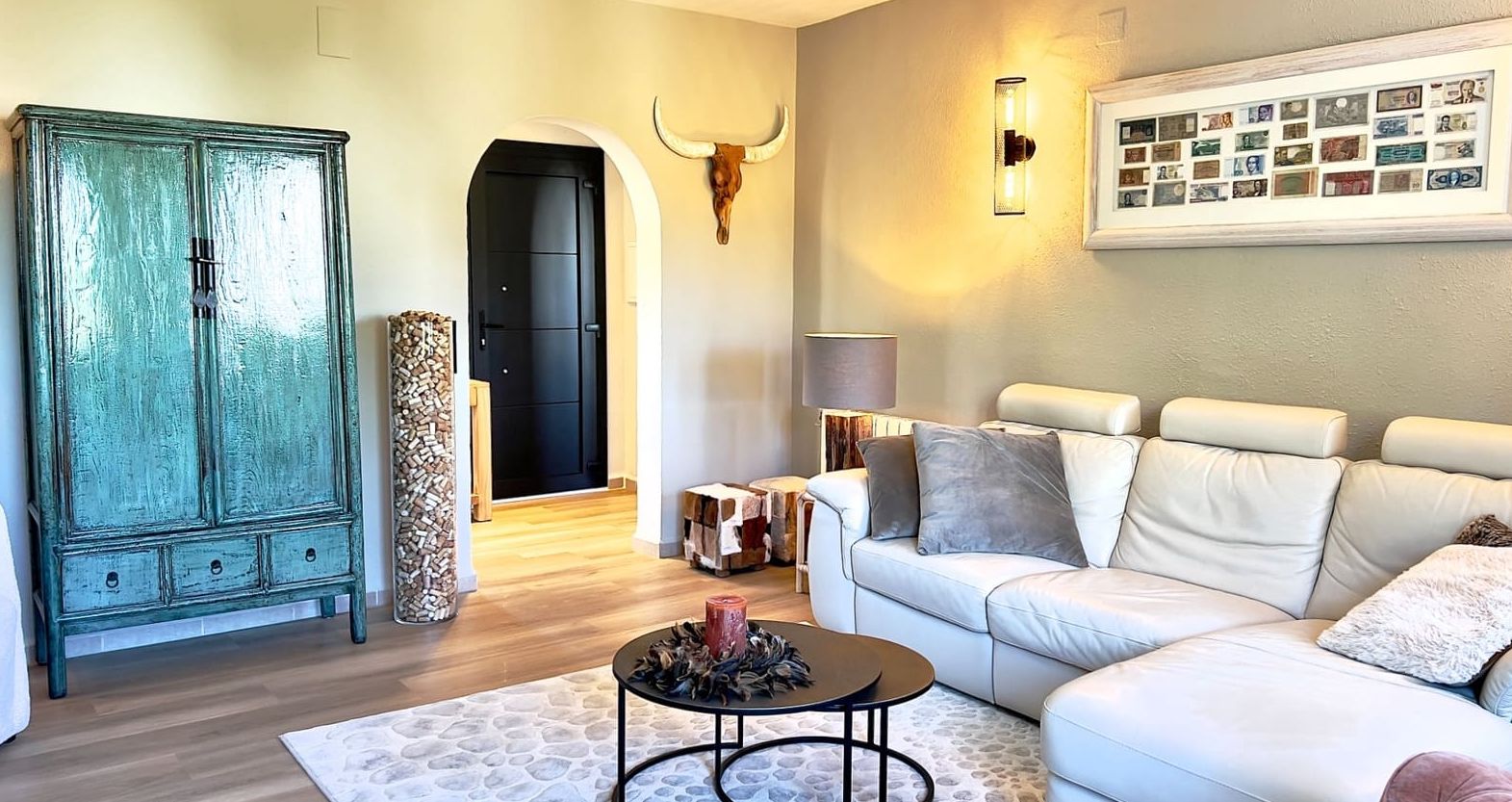 Villa rénovée avec vue sur la vallée et la mer à Magnolias, Cumbre del Sol