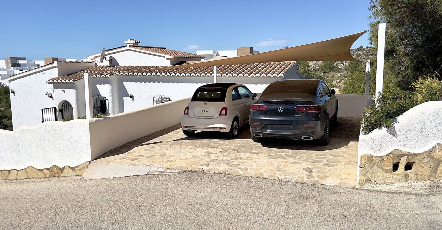 Villa rénovée avec vue sur la vallée et la mer à Magnolias, Cumbre del Sol