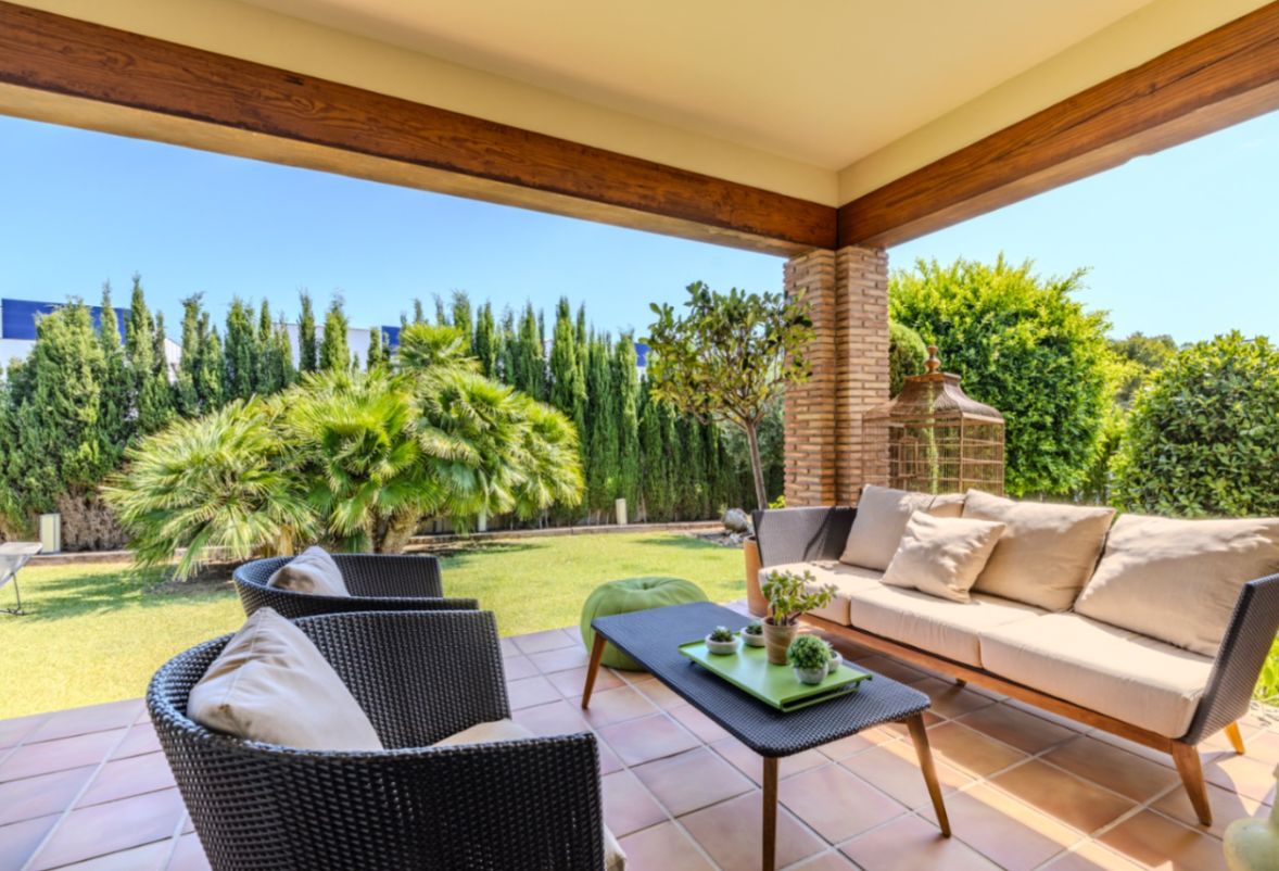Hochwertige mediterrane Villa in San Nicolás, Dénia
