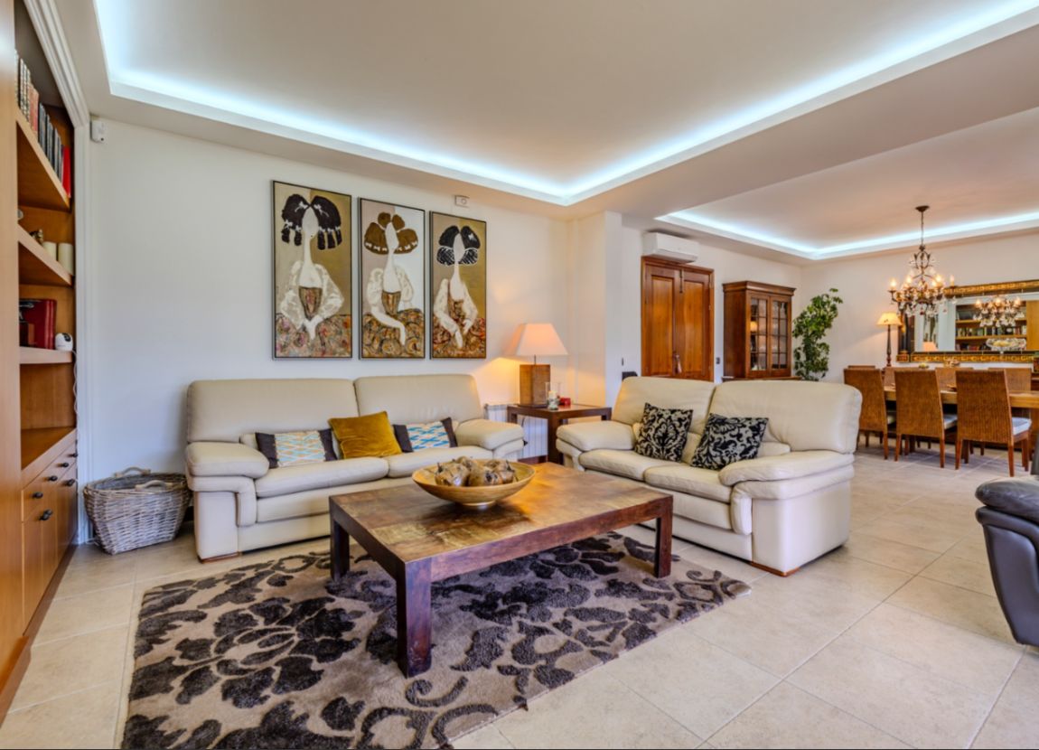 Hochwertige mediterrane Villa in San Nicolás, Dénia