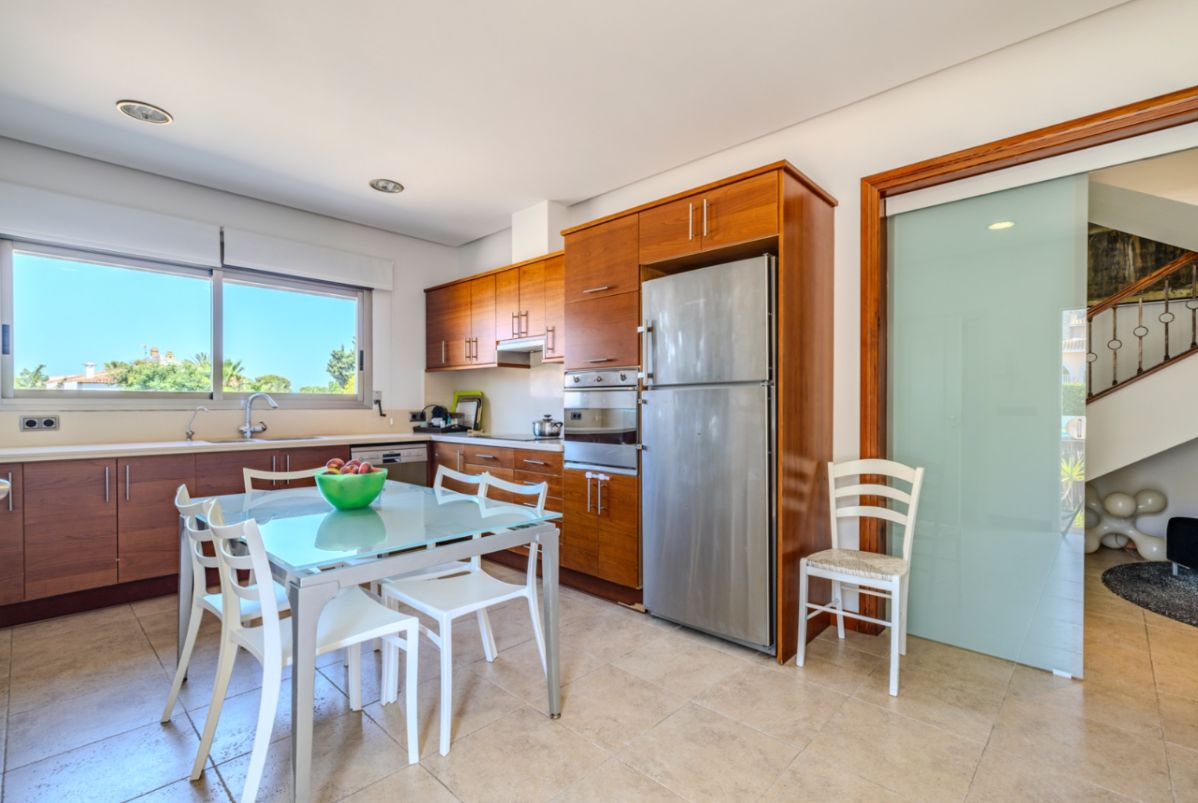 Hochwertige mediterrane Villa in San Nicolás, Dénia