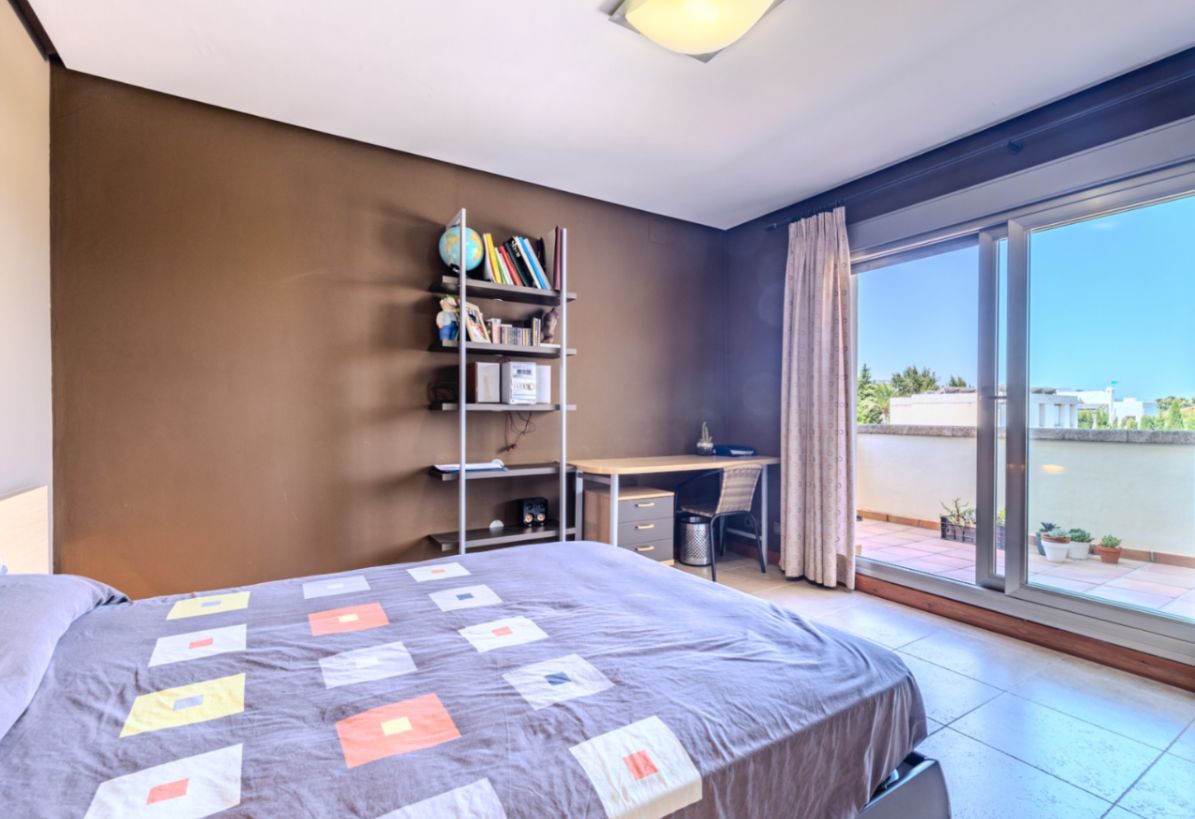 Hochwertige mediterrane Villa in San Nicolás, Dénia