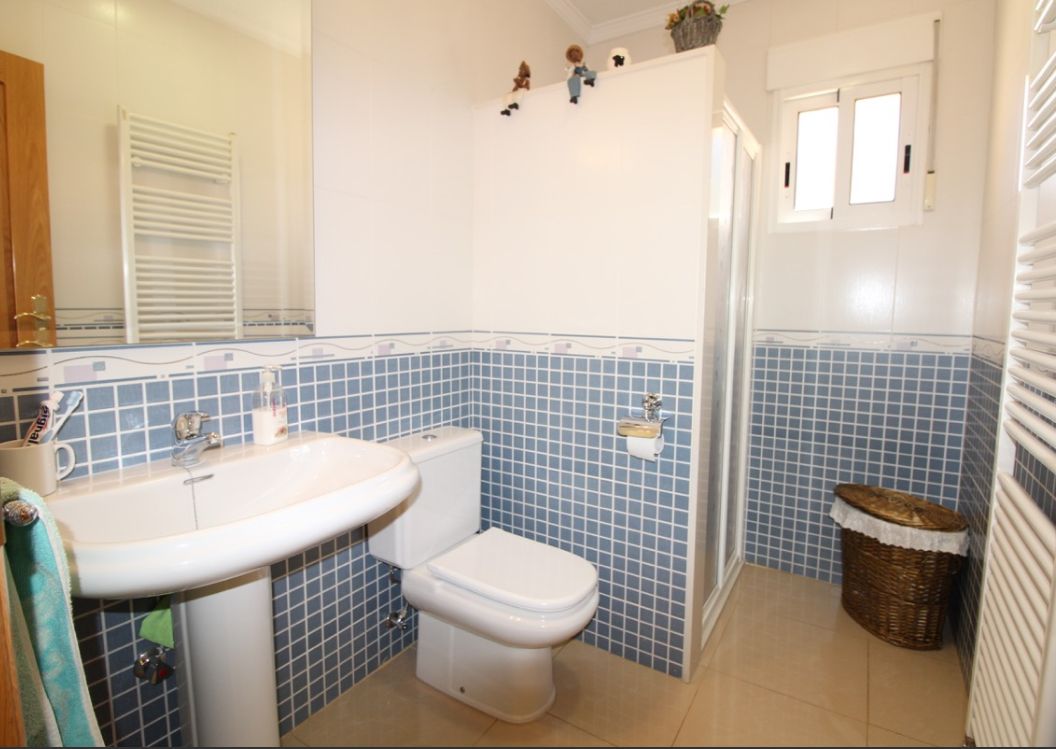 Villa elegante en venta en zona residencial de Denia
