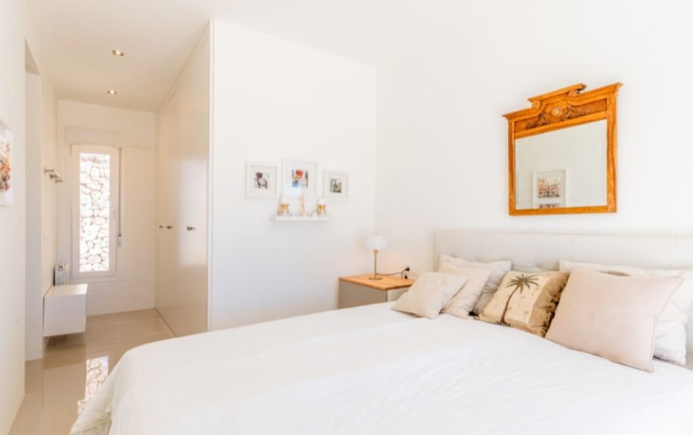 Modern villa with spectacular sea views in Moraira