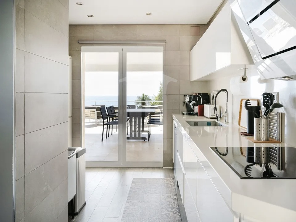 Villa de lujo en primera línea de la Cala Granadella Jávea