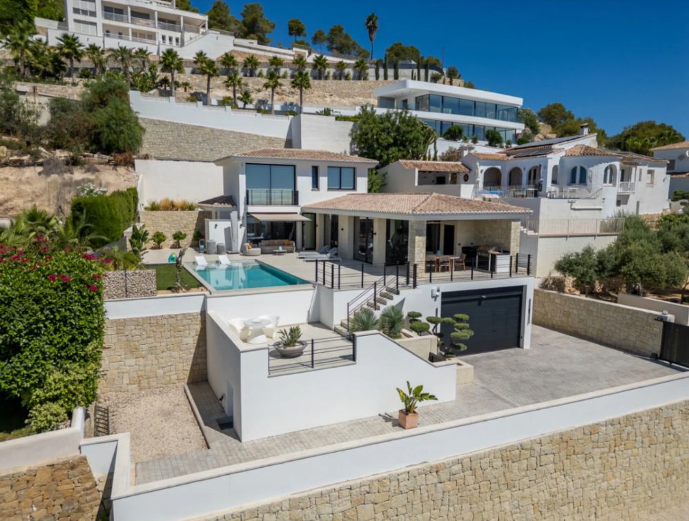 CP1308 - Villa exclusive neuve avec vue panoramique sur la mer à Benissa