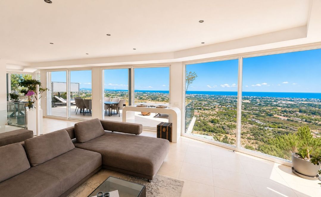 Villa rénovée avec vue sur la mer à Marquesas, Dénia