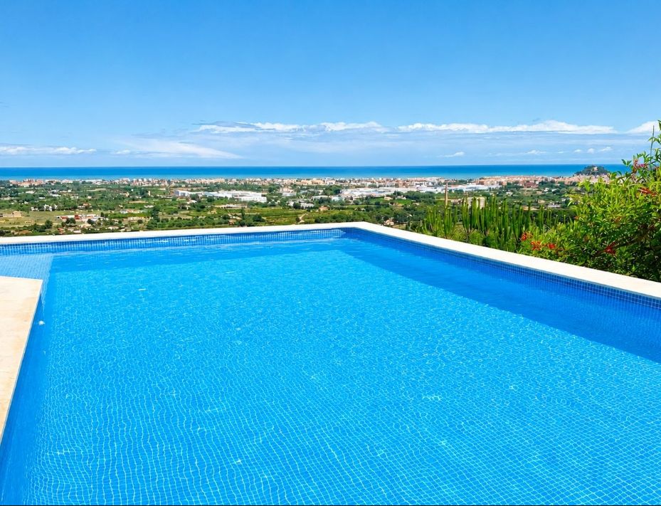 Villa rénovée avec vue sur la mer à Marquesas, Dénia