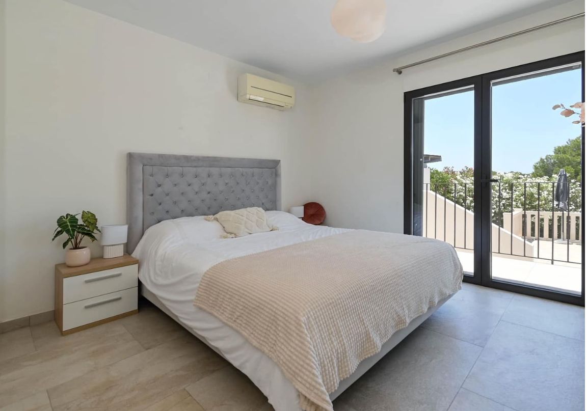 Certaines maisons offrent une vue. Celle-ci en offre toutes.