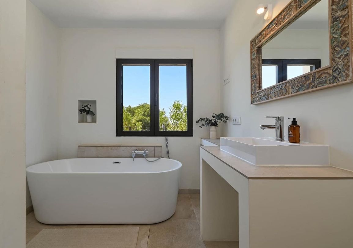 Certaines maisons offrent une vue. Celle-ci en offre toutes.